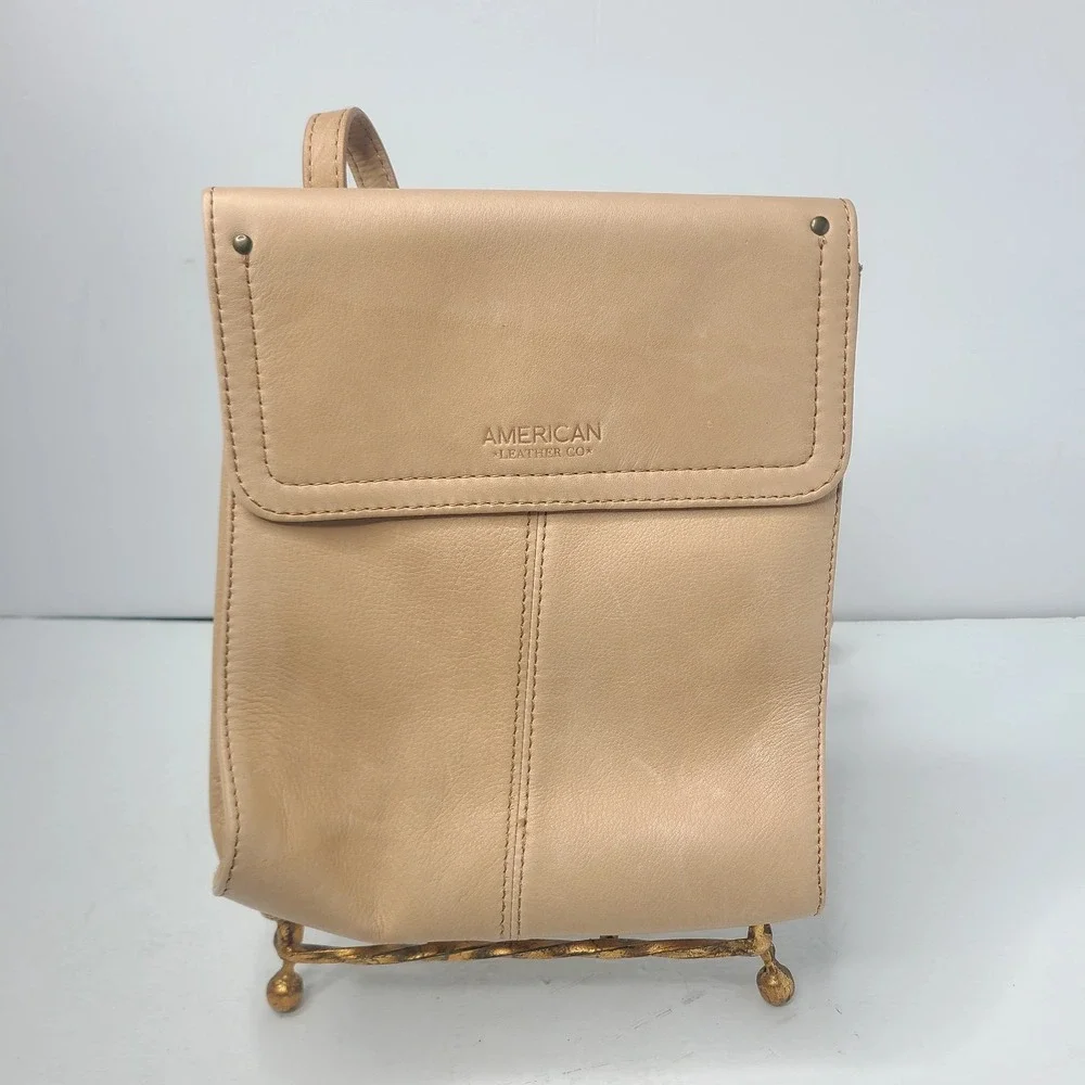 American Leather Co. Kansas Large Travel Crossbody Bag‎ Light Tan Purse
